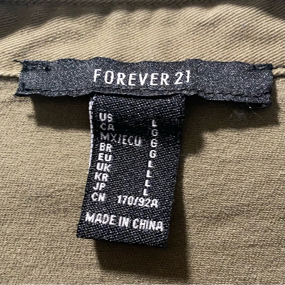 Forever 21 Cargo Jacket - Picture 4 of 4